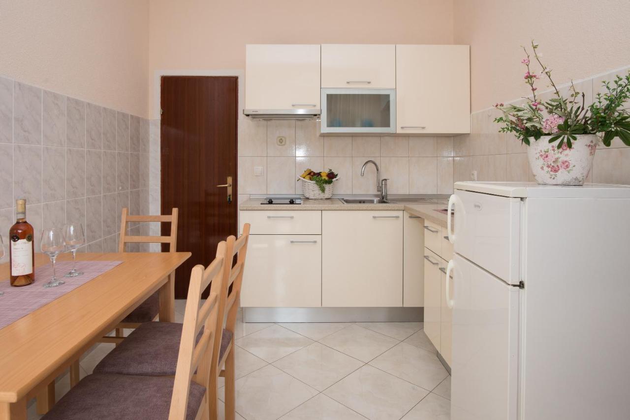 Topic Apartments Водице Екстер'єр фото