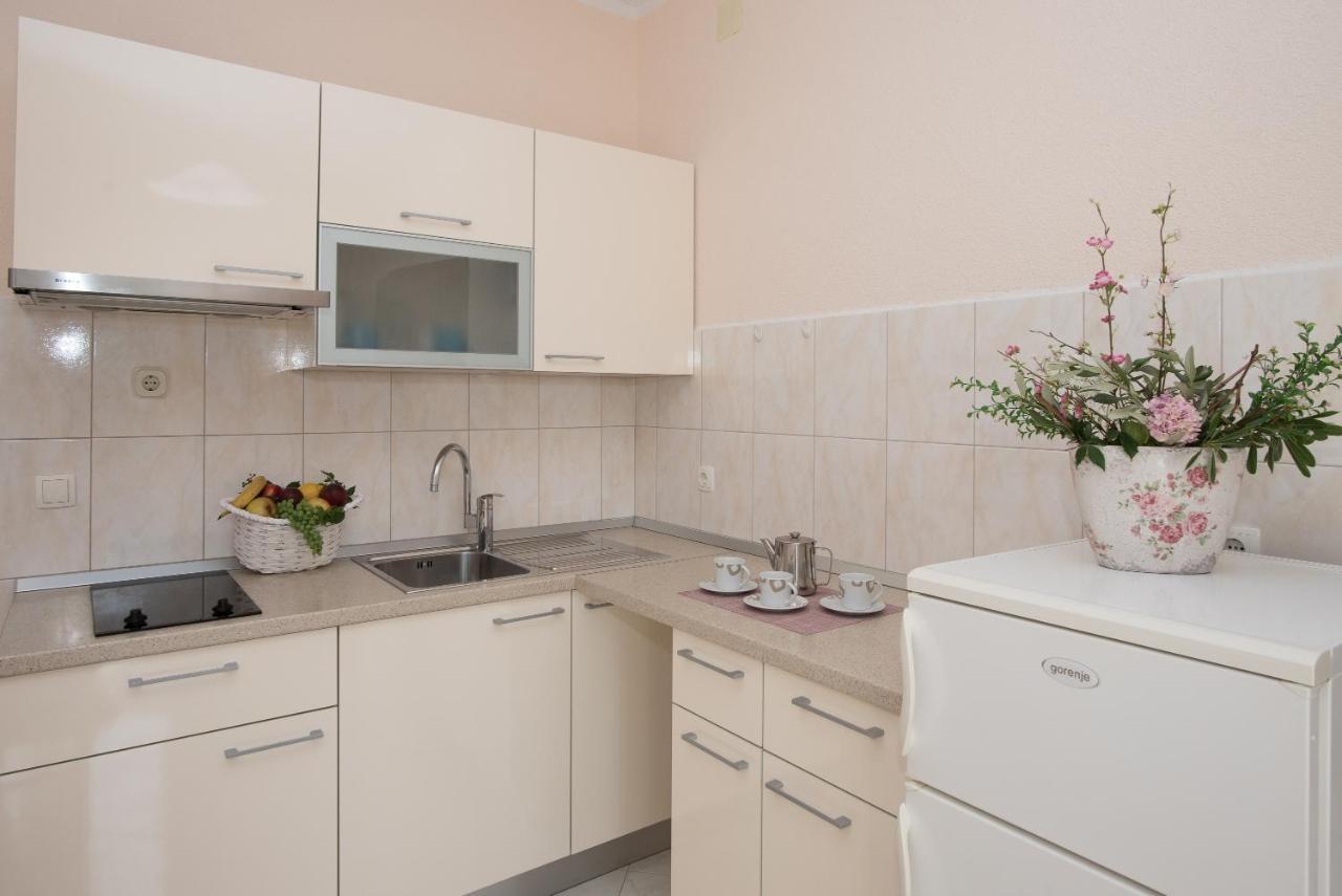 Topic Apartments Водице Екстер'єр фото