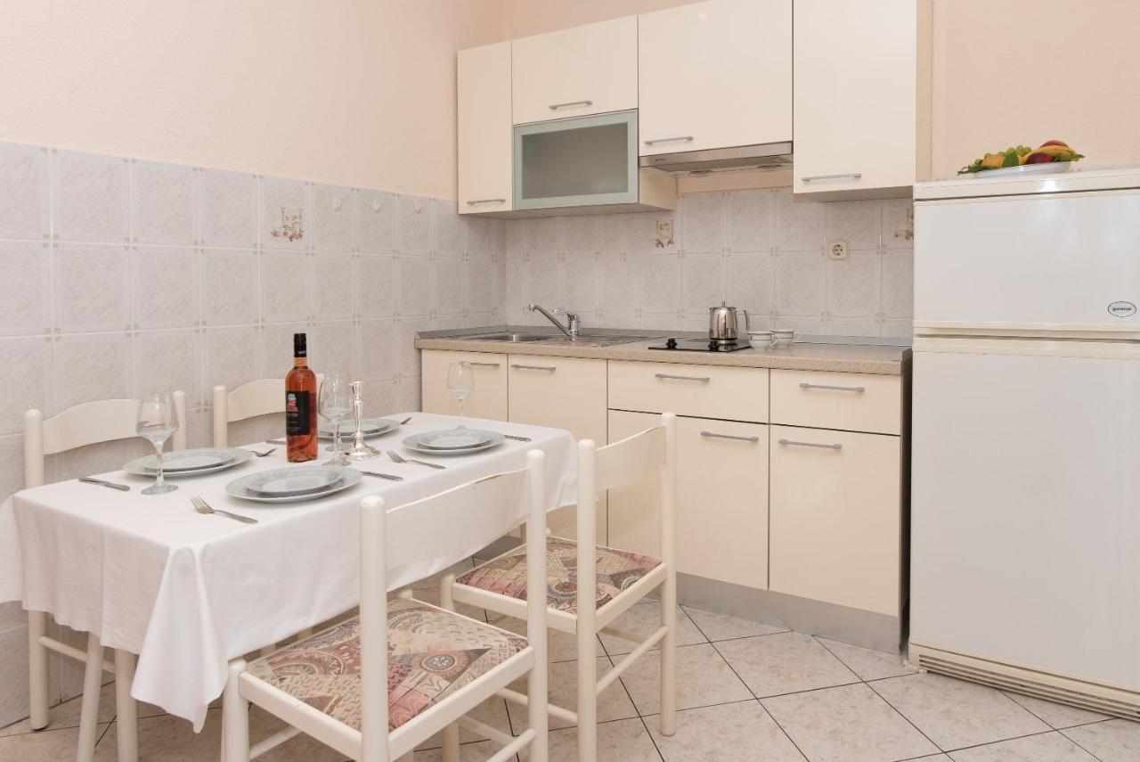 Topic Apartments Водице Екстер'єр фото