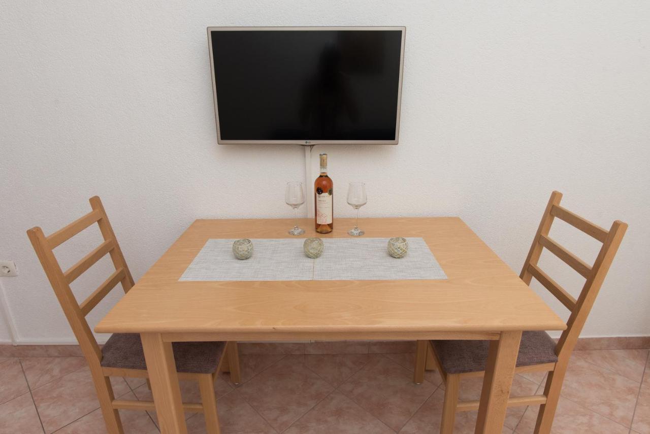 Topic Apartments Водице Екстер'єр фото